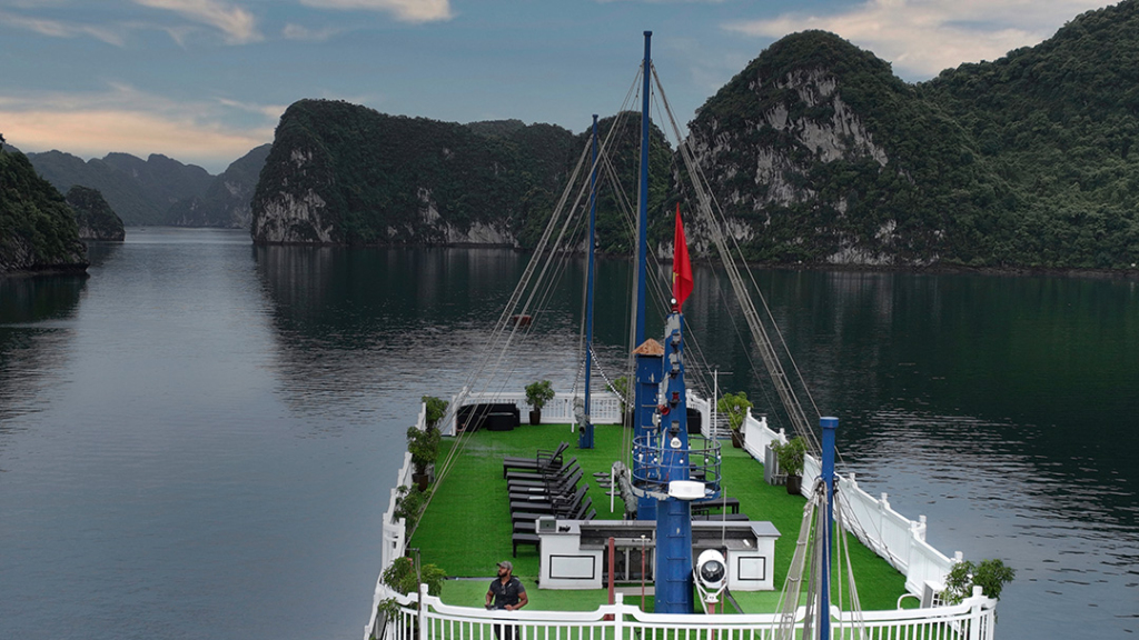 Halong Bay Cruise