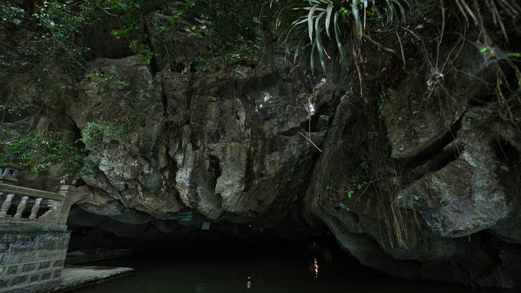 Hang Dai Cave