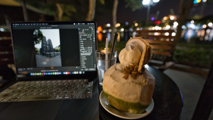 Hoan Kiem Lake