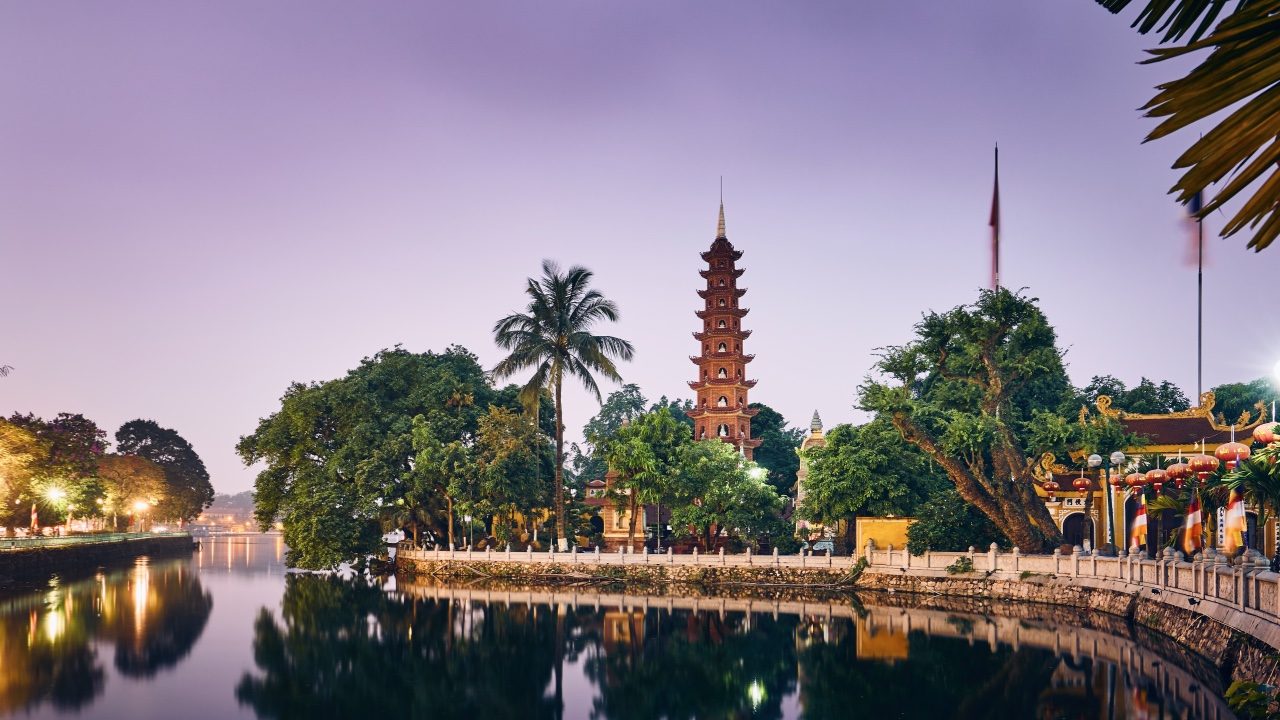 Tran Quoc Pagoda In Hanoi